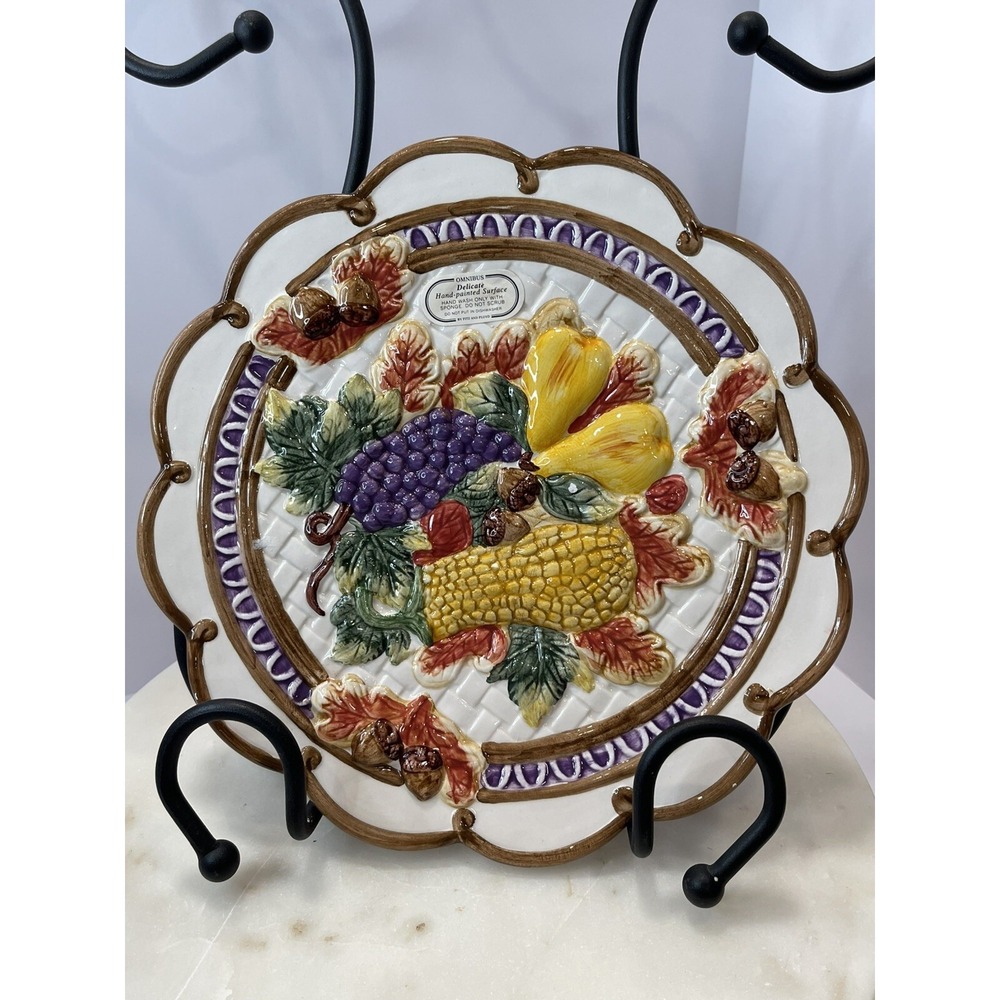 Fitz and Floyd Omnibus 1995 Plate Harvest Fruit Weave  Scalloped Edges‎ 9 1/2"